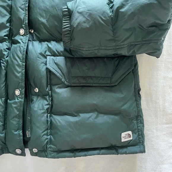 The North Face Women’s Dark Green Sierra Puffer Jacket - medium - Picture 2 of 10
